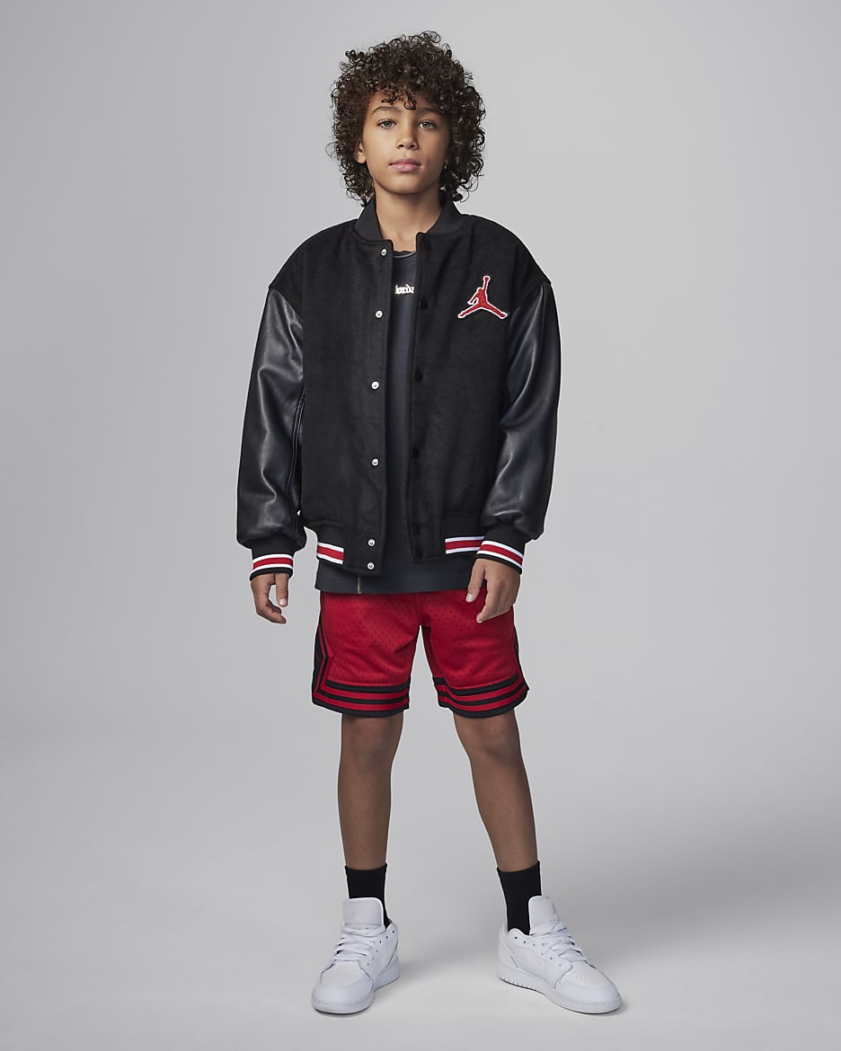 NIKE公式】ジョーダン ジュニア バーシティ ジャケット.オンラインストア (通販サイト)